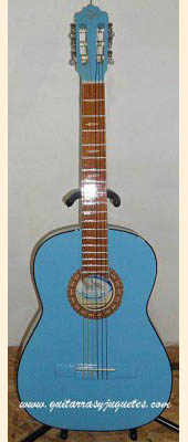 Guitarra Económica modelo GPE de Paracho Vista 1